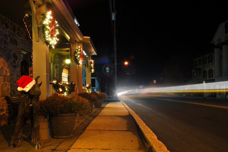 Illustration for article titled Night Shooting.